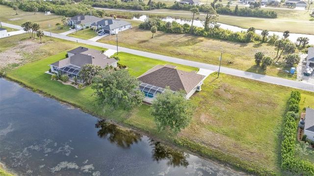 235 TOURNAMENT RD, Rotonda West, FL 33947