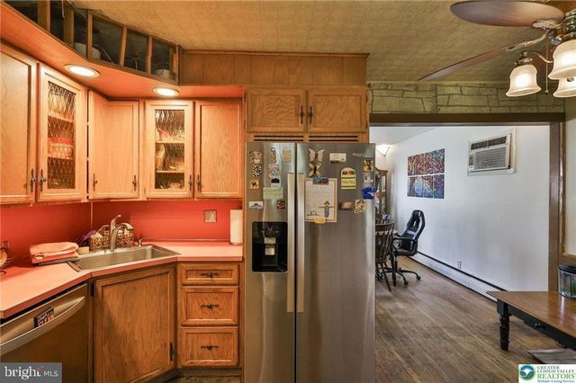 3033 MISSION RD, Bethlehem, PA 18017