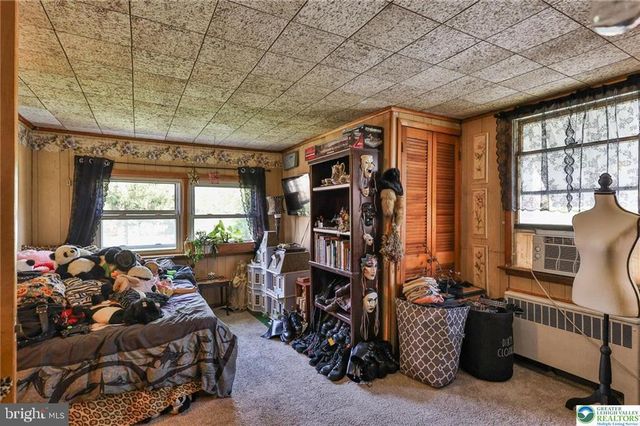 3033 MISSION RD, Bethlehem, PA 18017