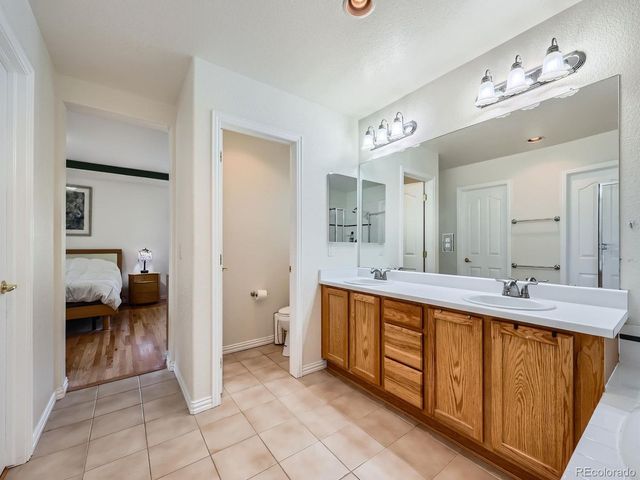 3000 Fox Sedge Ln, Highlands Ranch, CO 80126