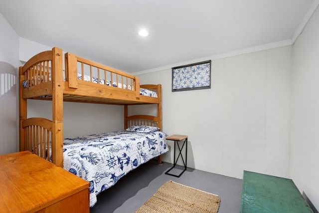 177 Bayview Cir, Barnstable, MA 02655