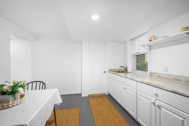 177 Bayview Cir, Barnstable, MA 02655