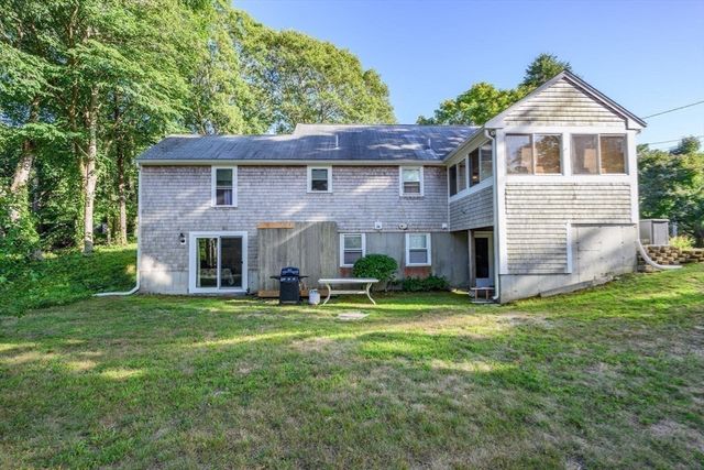 177 Bayview Cir, Barnstable, MA 02655