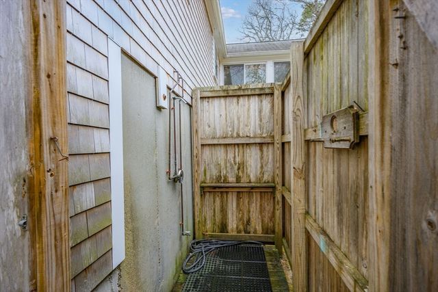 177 Bayview Cir, Barnstable, MA 02655