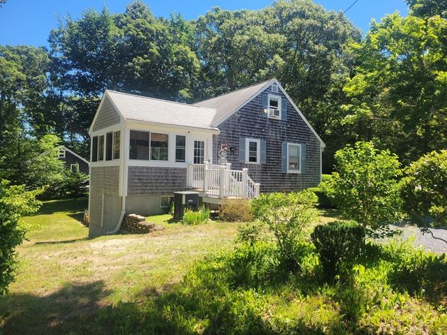 177 Bayview Cir, Barnstable, MA 02655