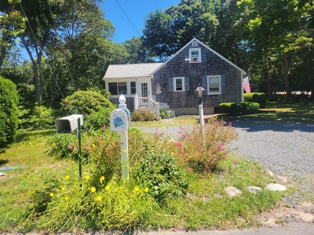 177 Bayview Cir, Barnstable, MA 02655