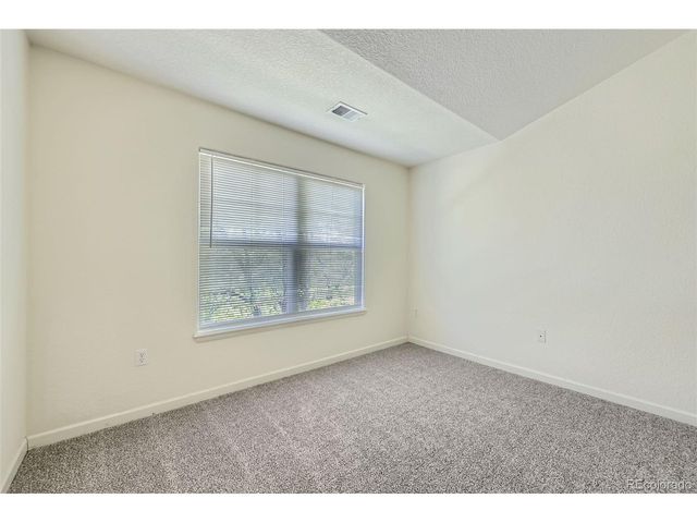 3375 Boulder Cir 204, Broomfield, CO 80023