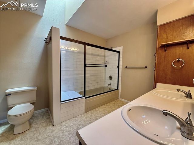 416 W Rockrimmon Boulevard G, Colorado Springs, CO 80919