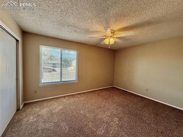 416 W Rockrimmon Boulevard G, Colorado Springs, CO 80919