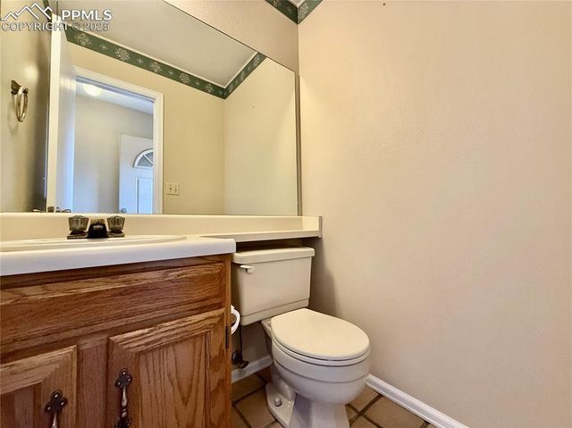 416 W Rockrimmon Boulevard G, Colorado Springs, CO 80919