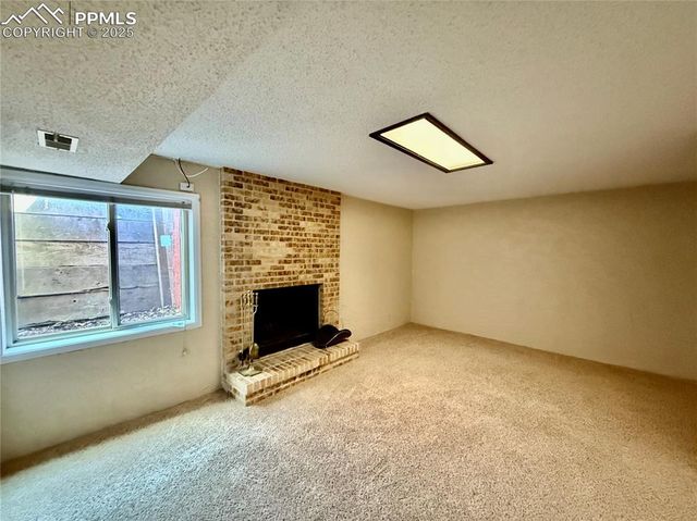 416 W Rockrimmon Boulevard G, Colorado Springs, CO 80919