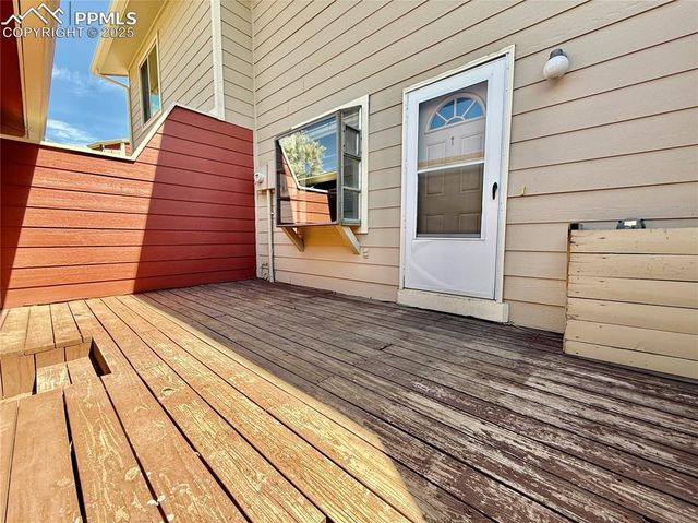 416 W Rockrimmon Boulevard G, Colorado Springs, CO 80919