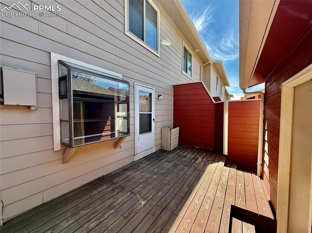 416 W Rockrimmon Boulevard G, Colorado Springs, CO 80919