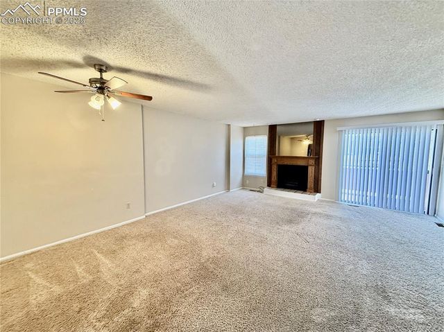 416 W Rockrimmon Boulevard G, Colorado Springs, CO 80919