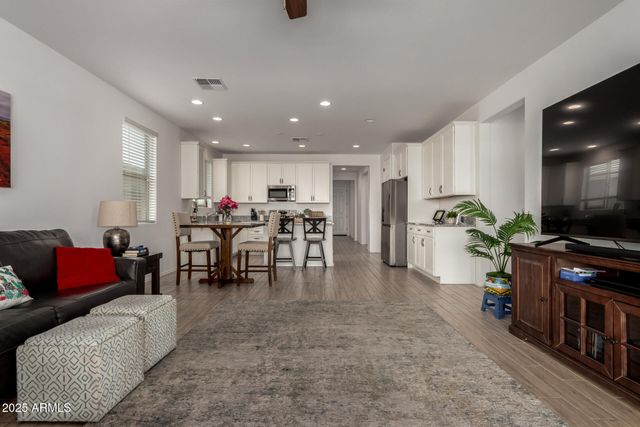 1808 N MENZE Lane, Casa Grande, AZ 85122