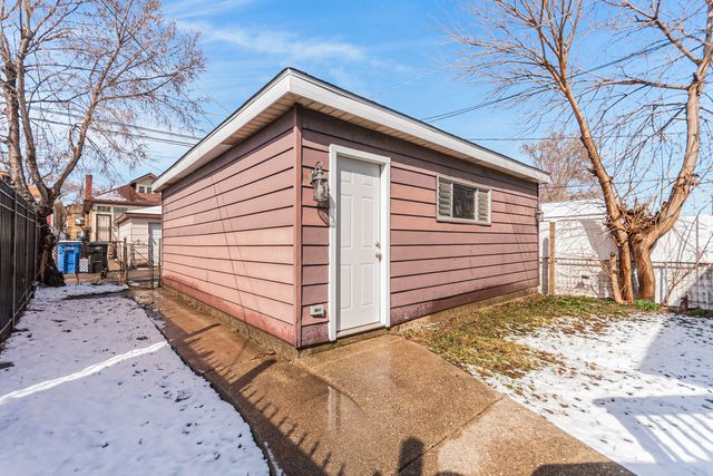 8322 S Aberdeen Street, Chicago, IL 60620