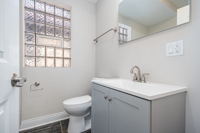 8322 S Aberdeen Street, Chicago, IL 60620