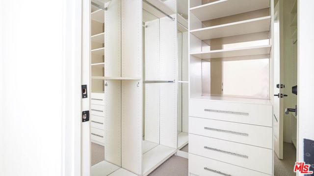 225 S Hamilton Drive 102, Beverly Hills, CA 90211