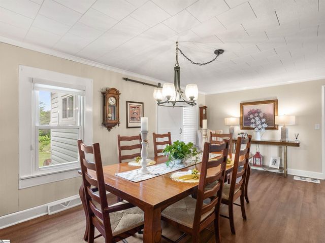 5741 Highway 357, Campobello, SC 29322