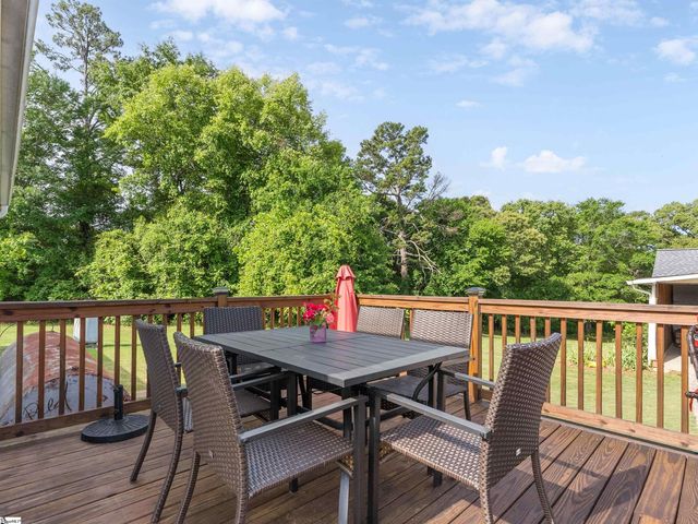 5741 Highway 357, Campobello, SC 29322
