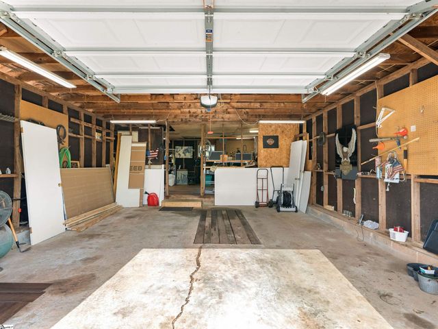 5741 Highway 357, Campobello, SC 29322