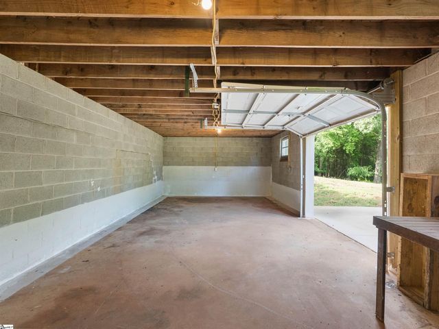 5741 Highway 357, Campobello, SC 29322