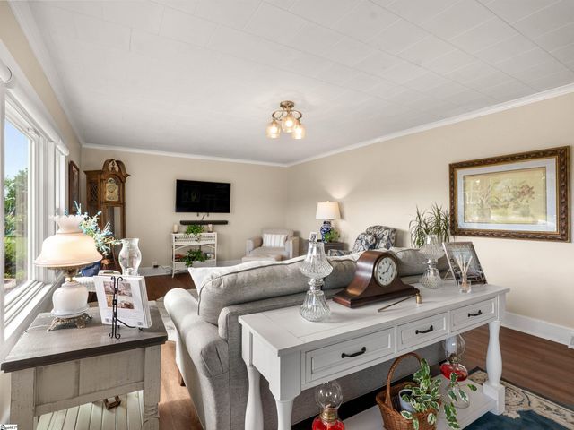 5741 Highway 357, Campobello, SC 29322