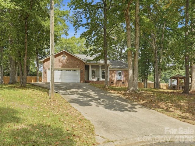 504 Birnamwood Court, Fort Mill, SC 29715