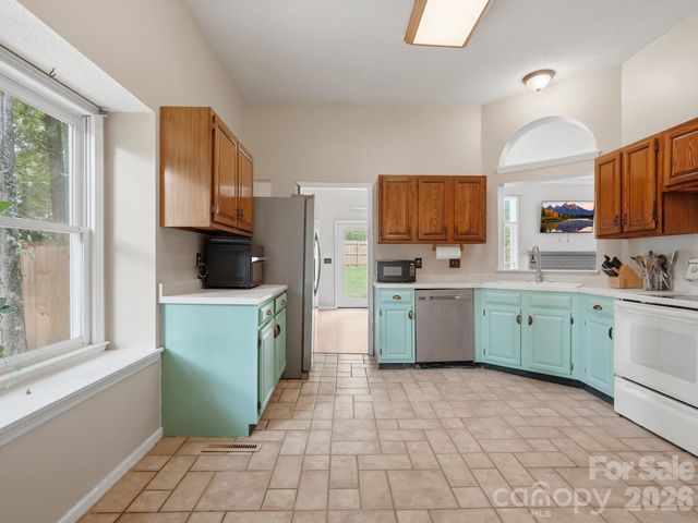 504 Birnamwood Court, Fort Mill, SC 29715