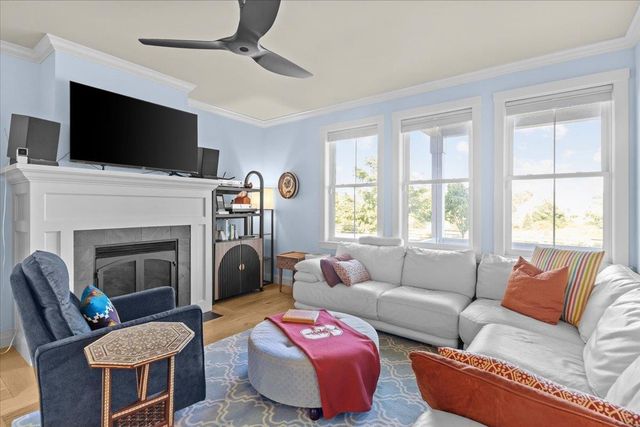 205 South Jefferson Road, South Burlington, VT 05403