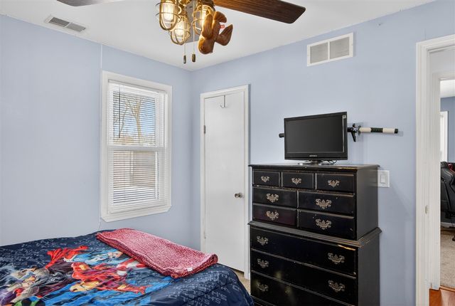 8815 Marlowe Avenue, Plymouth, MI 48170