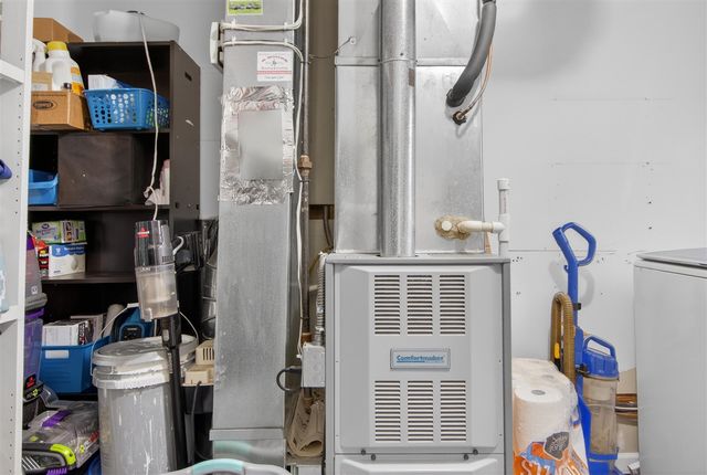 8815 Marlowe Avenue, Plymouth, MI 48170