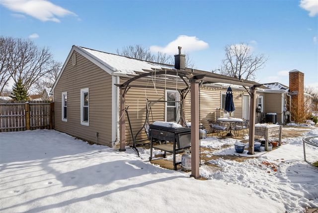 8815 Marlowe Avenue, Plymouth, MI 48170