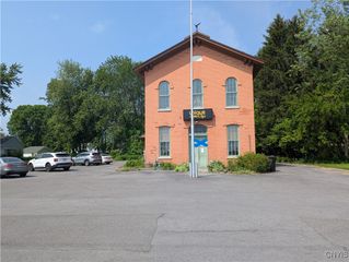 8355 Brewerton Road, Cicero, NY 13039