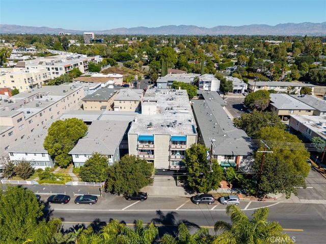 13543 Moorpark Street 7, Sherman Oaks, CA 91423