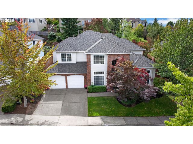 12786 Nw LILYWOOD Dr, Portland, OR 97229