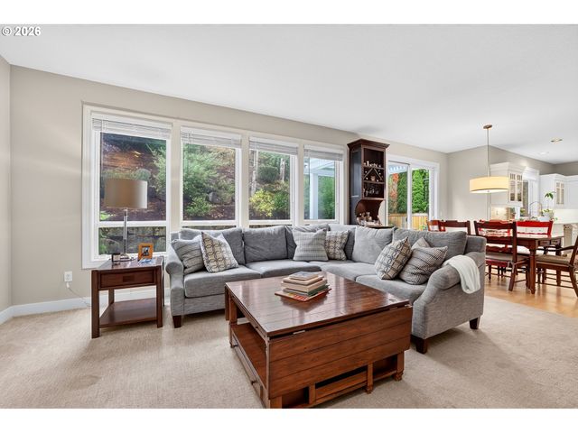 12786 Nw LILYWOOD Dr, Portland, OR 97229