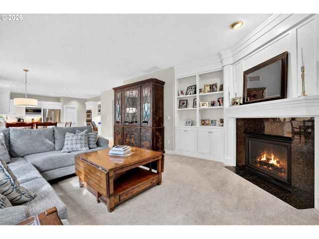12786 Nw LILYWOOD Dr, Portland, OR 97229