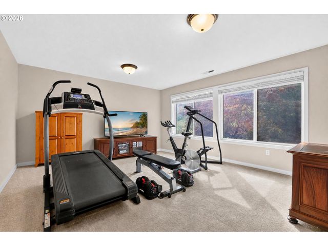 12786 Nw LILYWOOD Dr, Portland, OR 97229