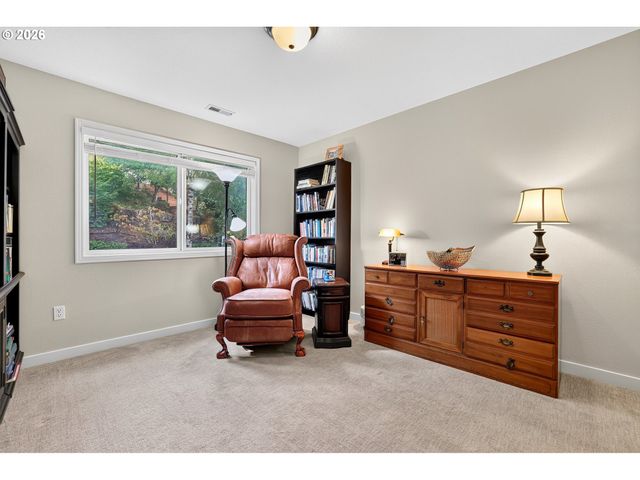 12786 Nw LILYWOOD Dr, Portland, OR 97229