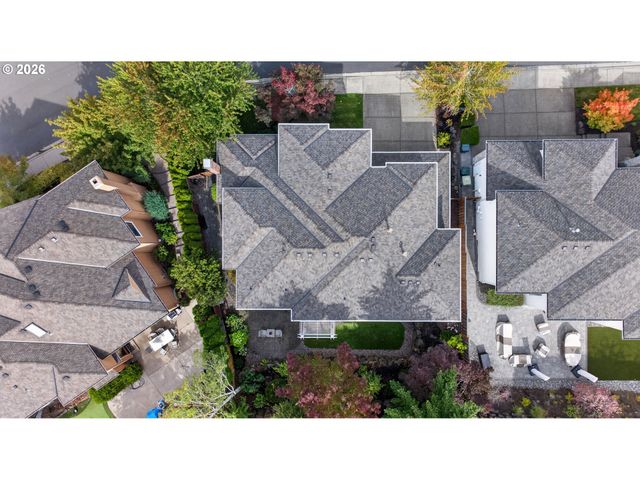 12786 Nw LILYWOOD Dr, Portland, OR 97229