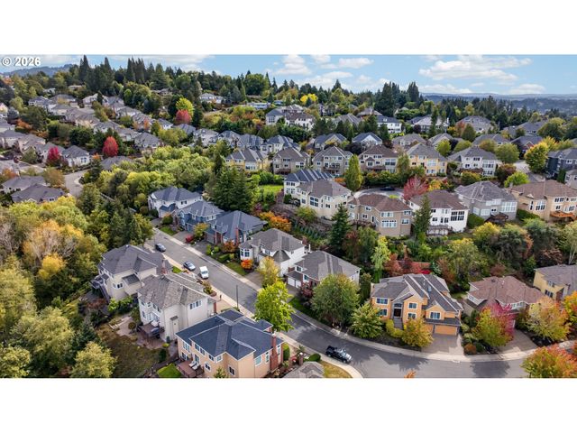12786 Nw LILYWOOD Dr, Portland, OR 97229