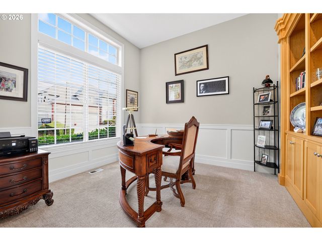 12786 Nw LILYWOOD Dr, Portland, OR 97229