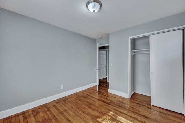 1652 Larry Street, North Charleston, SC 29405