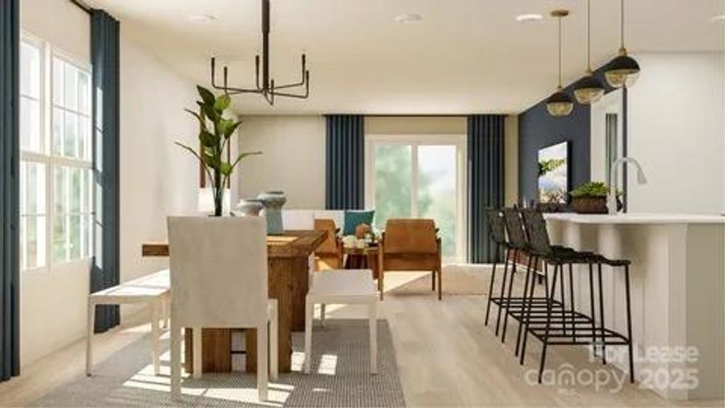 10309 Chatham Run Lane, Charlotte, NC 28262