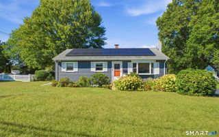 72 Orchard Drive, Montville, CT 06382