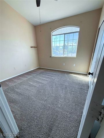 1300 South Arlington Street 202, Las Vegas, NV 89104