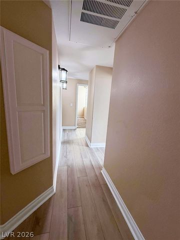 1300 South Arlington Street 202, Las Vegas, NV 89104