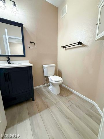 1300 South Arlington Street 202, Las Vegas, NV 89104