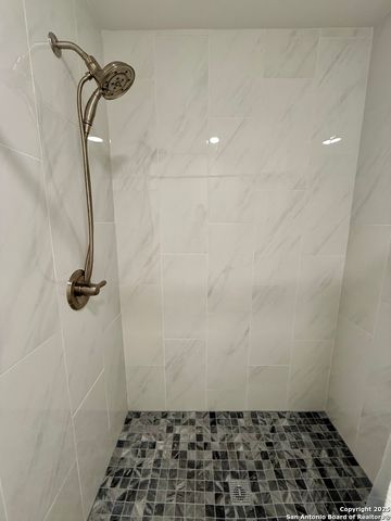 803 Leland, Kenedy, TX 78119